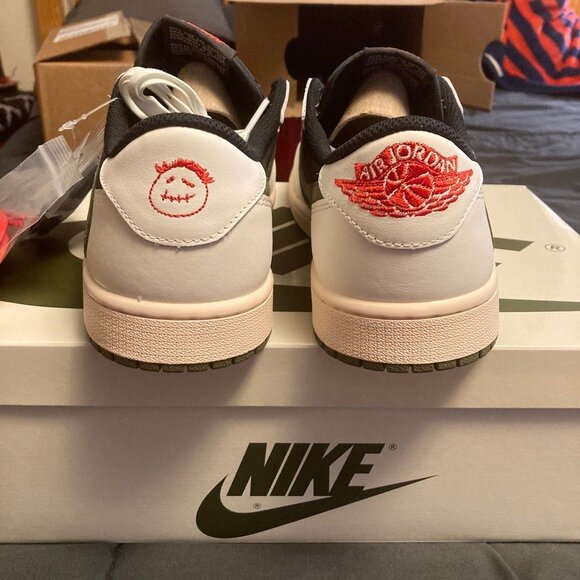 Air Jordan 1 Low Travis Scott Olive main image 4